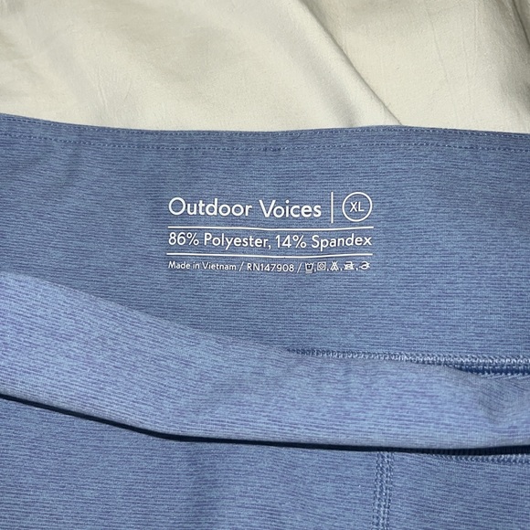 EUC Outdoor Voices warmup leggings - Picture 3 of 4